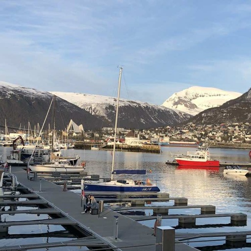 University of Tromso The Arctic University of Norway 4