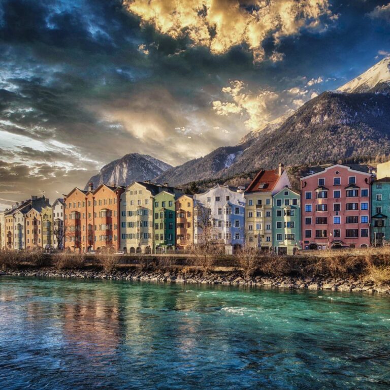 217  Innsbruck  Cropped  4 768x768