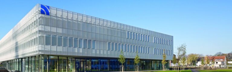 University of Applied Sciences Niederrhein Campus 768x240